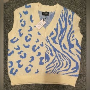 Cider oversized sweater vest with patterns!